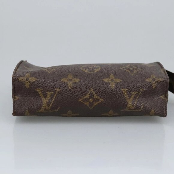 LOUIS VUITTON Monogram Poche Toilette 15 Pouch M47546 LV Auth 98202 - Picture 7 of 16